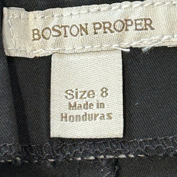 Boston Proper  Cropped Pants side zip size 8 - Picture 2 of 5